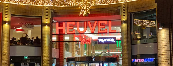 Q-Park Heuvel Galerie is one of Iftar.