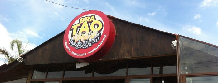 Bra Tao is one of Nellyさんのお気に入りスポット.