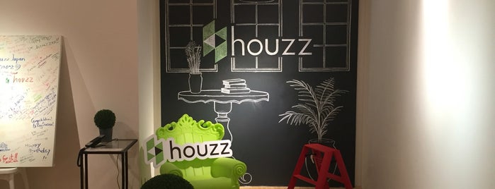 Houzz Japan is one of 渋谷駅桜丘口地区再開発.