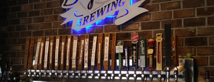 Big Blue Brewing Company is one of Lugares favoritos de mark.