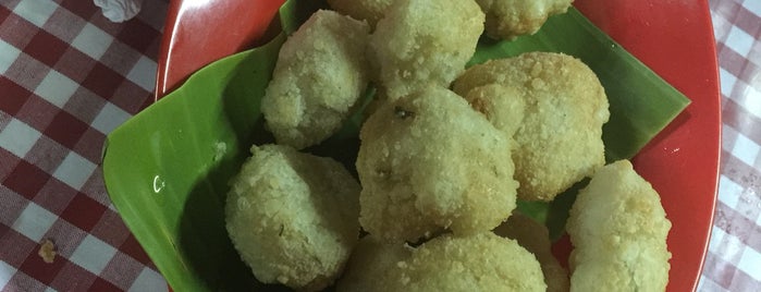 Bubur Ayam Mr. Bean is one of Favorite Foods in Indonesia.
