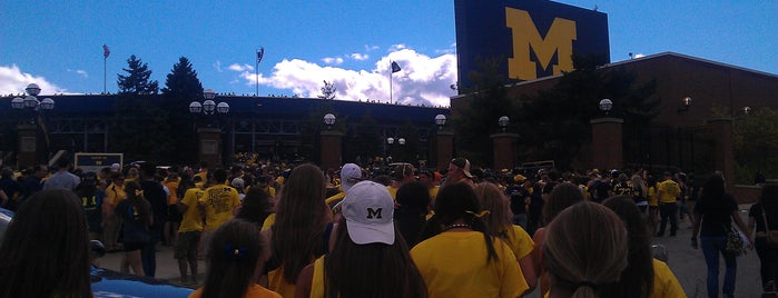 Michigan Stadium is one of Recommendations in Ann Arbor.