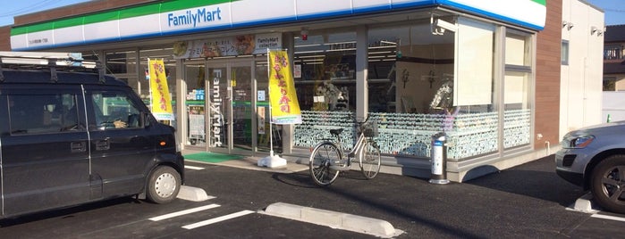 FamilyMart is one of Convinience Store.