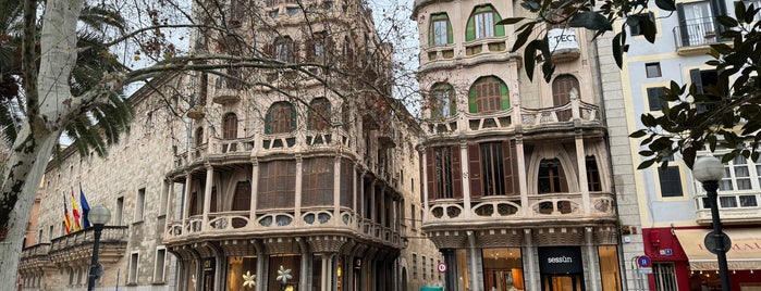 Plaça des Mercat is one of Spain.