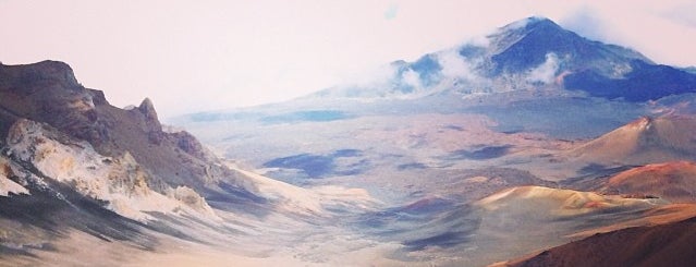 Pu‘u ‘ula‘ula (Haleakalā Summit) is one of Hawai'i Essentials.