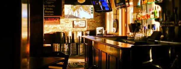 D Street Bar and Grill is one of Locais salvos de Jessica w/.