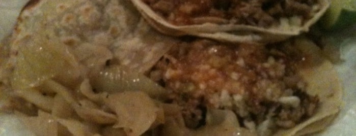 Tacos El Juan is one of Manuelさんの保存済みスポット.
