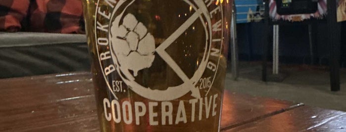 Broken Clock Brewing Cooperative is one of 🍺🍸 Twin Cities Breweries + Distilleries.