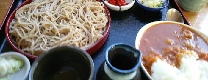 和楽庵 is one of 飲食店(麺類).