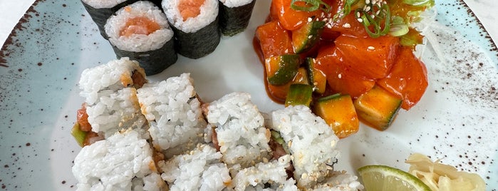 Fresh Sushi is one of The 15 Best Places for Spicy Tuna in Vancouver.