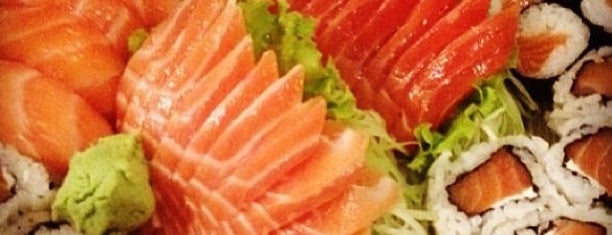 Tokyo - Temakeria & Fresh Fish is one of สถานที่ที่ Taynã ถูกใจ.