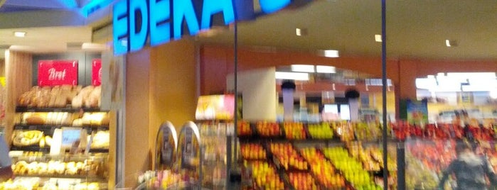 EDEKA center is one of Nilsさんのお気に入りスポット.