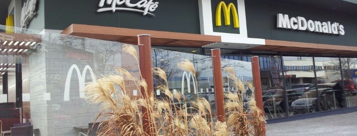 McDonald's is one of Lieux qui ont plu à Stefan.