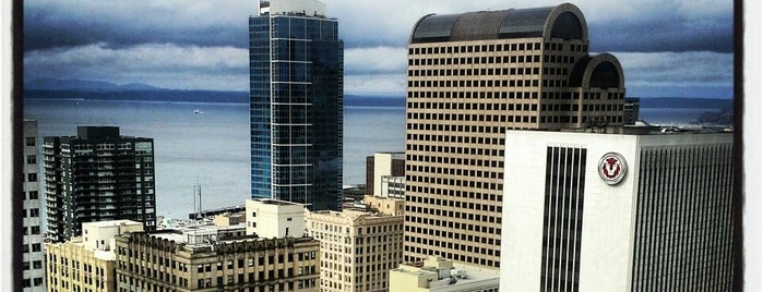 Hilton Seattle is one of Orte, die Lisa gefallen.