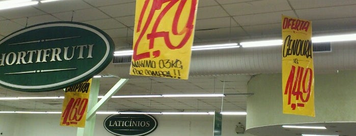 São Francisco Supermercado is one of Orte, die Aline gefallen.