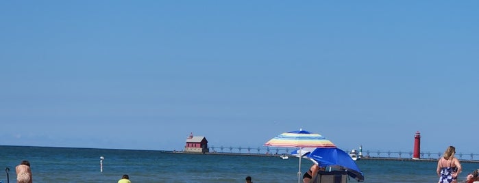Grand Haven City Beach is one of places.