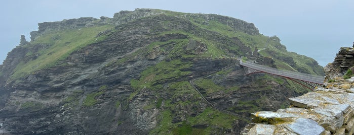 Tintagel Castle is one of English Heritage Sites.