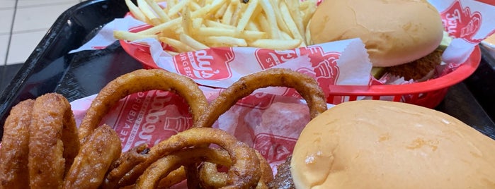 Freddy’s Frozen Custard & Steakburgers is one of San Antonio Restaurants.