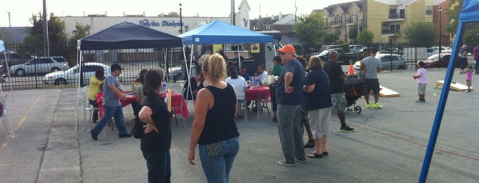 Food Truck Fridays is one of Restaurants.