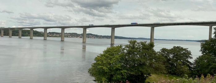 Vejlefjordbroen is one of Top picks for Bridges.
