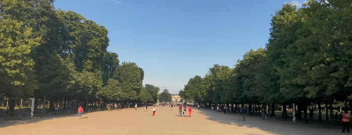 Jardin des Tuileries is one of SU Lists Summer ‘18.