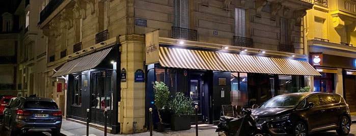 La Gazette is one of (2) Restaurants à Paris.