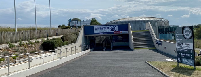Arromanches 360 is one of Carlosさんのお気に入りスポット.