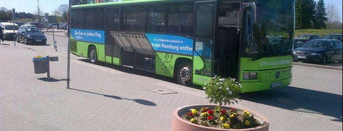 VHH Airport Shuttle is one of medvedderevolatyn : понравившиеся места.