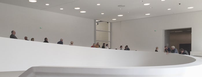 Sprengel Museum is one of James Turrell World Tour.