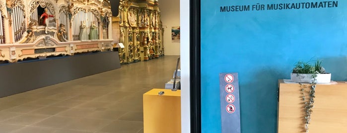 Museum für Musikautomaten is one of Swiss Museum Pass.