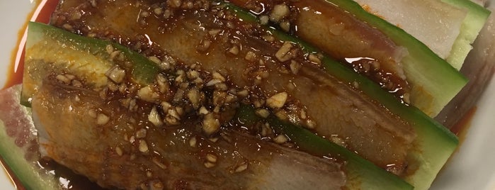 Royal Feast is one of Lugares favoritos de Randy.