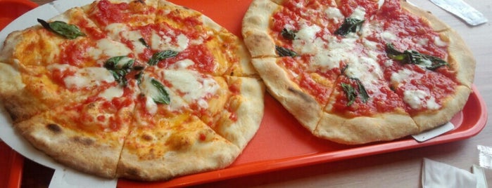 Napoli's PIZZA&CAFFE 釧路 is one of Napoli's PIZZA & CAFFE.