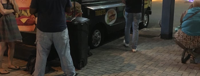 The Afterparty Food Truck is one of Burgers.