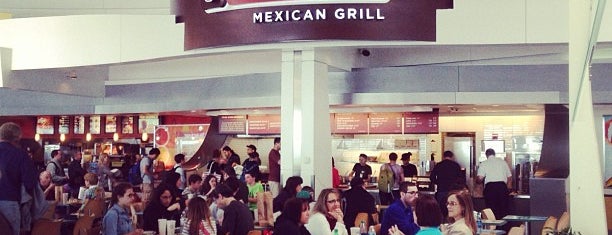 Chipotle Mexican Grill is one of Locais curtidos por Jerry.