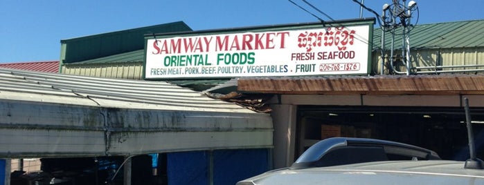 Samway Market is one of White Center.
