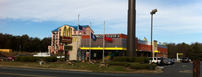 McDonald's is one of Jackie : понравившиеся места.