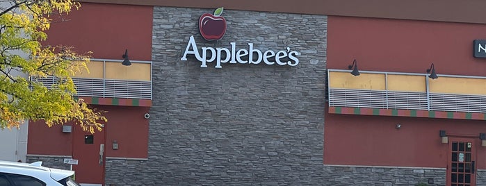 Applebee's Grill + Bar is one of Nearby Dinner.