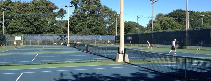 Sir Winston Churchill Park Tennis Club is one of Sportan Venue List.