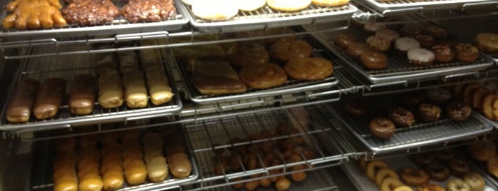 Hilltop Donut Shop is one of Yuba/Marysville.