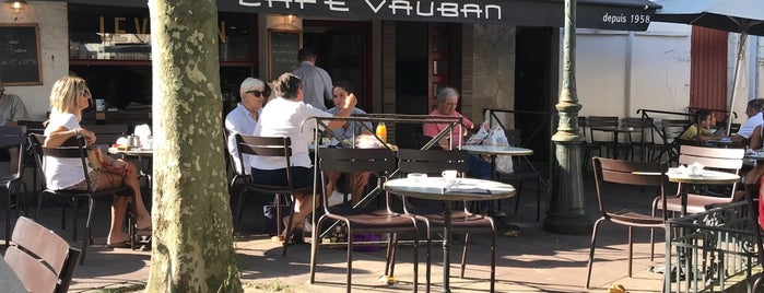 Café Vauban is one of vacances.