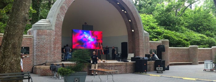 Jackie Robinson Bandshell is one of Ayaさんのお気に入りスポット.