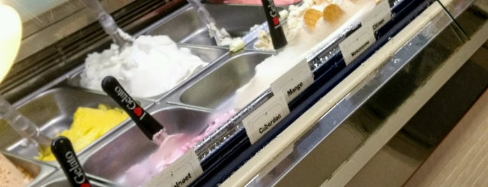 Supreme Gelato is one of ijsjes, pannenkoeken, wafels....