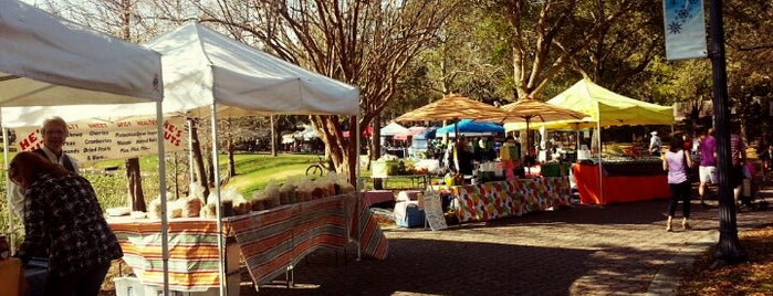 Maitland Farmers' Market At Lake Lily is one of Lugares guardados de Kimmie.
