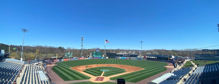 LMCU Ballpark is one of Jonathan 님이 좋아한 장소.