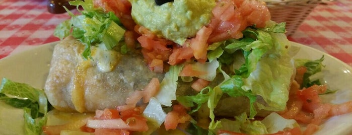 Polli's Mexican Restaurant is one of Favorite Maui haunts.