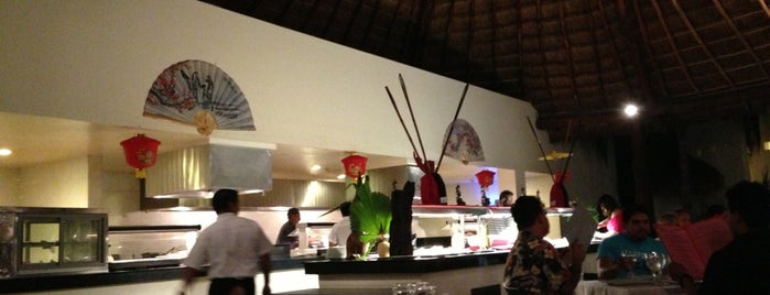 Oriental Restaurant is one of Tempat yang Disukai JoseRamon.