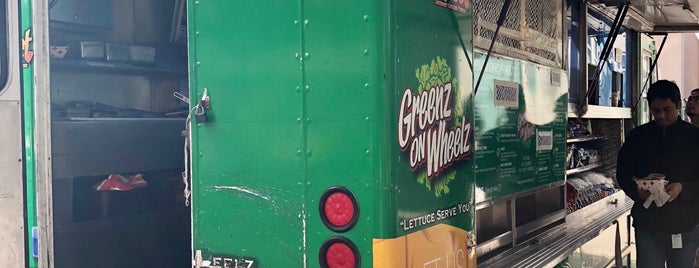 Greenz On Wheelz Truck is one of Food Trucks.