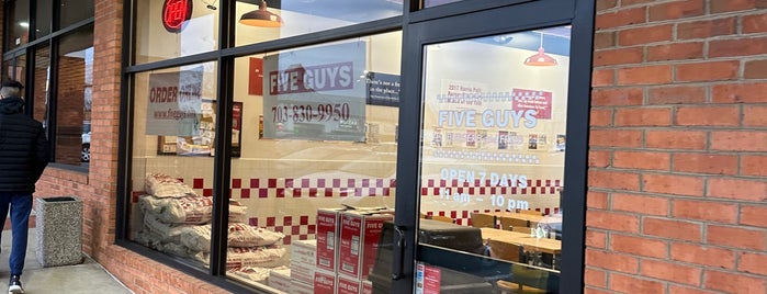 Five Guys is one of Foodie Life.