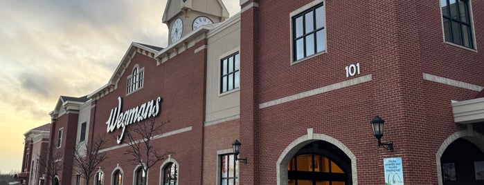 Wegmans is one of Top 10 favorites places in Leesburg, VA.