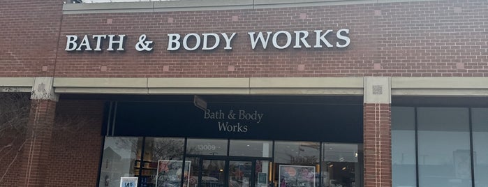 Bath & Body Works is one of Deals in oak_Hill.
